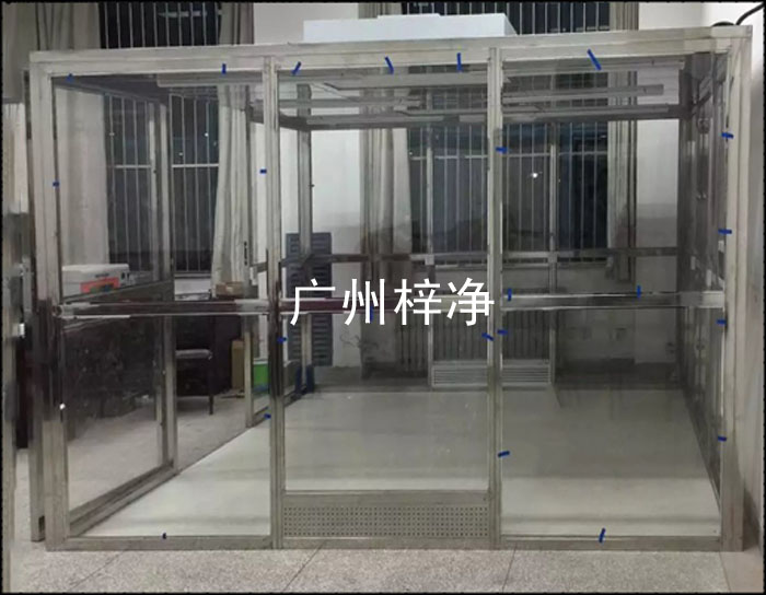 使用百級潔凈棚比較多的客戶，會選用千級潔凈棚，或萬級潔凈棚，少量客戶會選用百級或萬級。