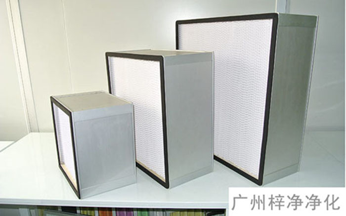 F-S有隔板中效空氣過濾器主要用于制藥、電子、食品廠房中潔凈/空調(diào)/通風(fēng)系統(tǒng)的中級過濾。